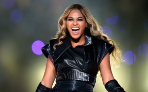 BEYONCE & ANDRE 3000′S COVER OF WINEHOUSE’S BACK TO BLACK BEYONCE & ANDRE 3000′S COVER OF WINEHOUSE’S BACK TO BLACK