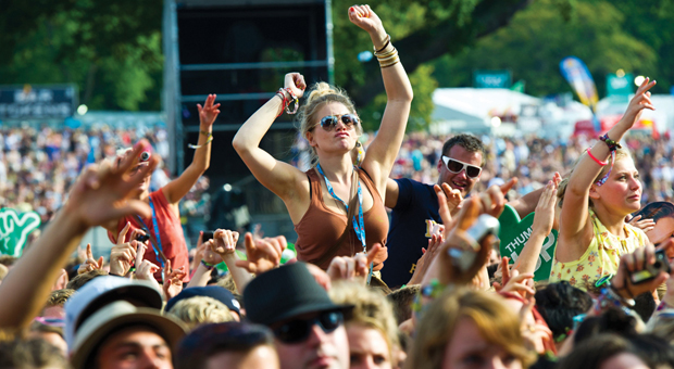 V-Festival-crowd1