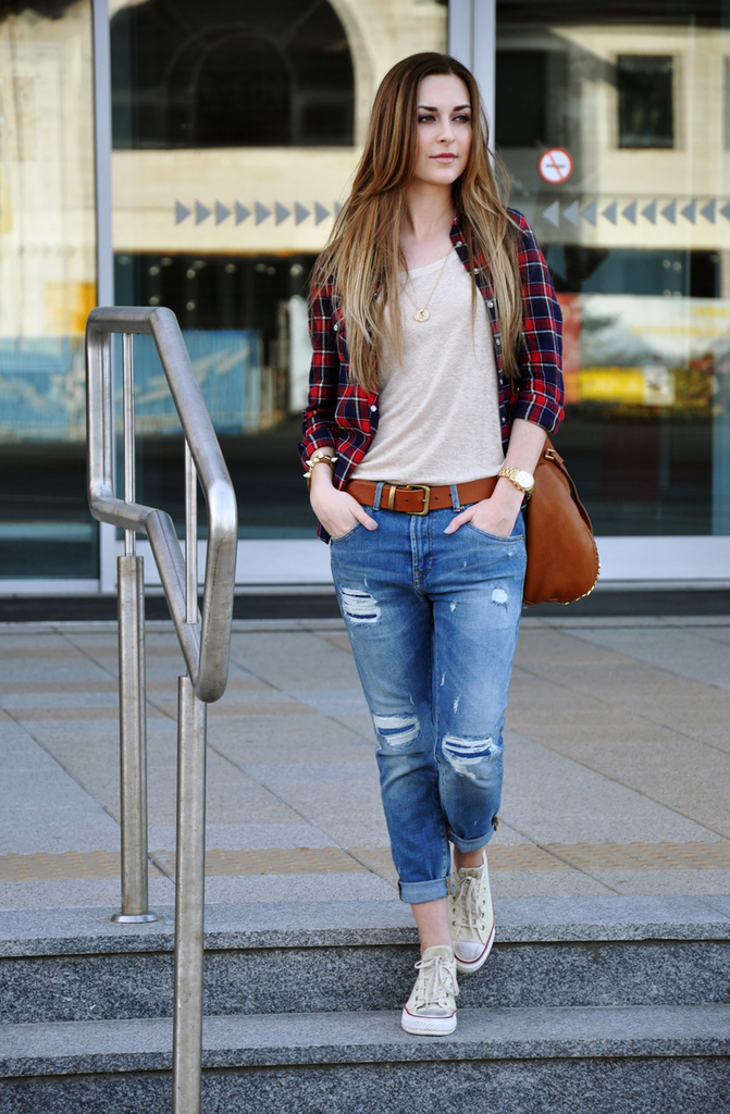 bag-boyfriend-jeans-converse-denim-Favim.com-1286277