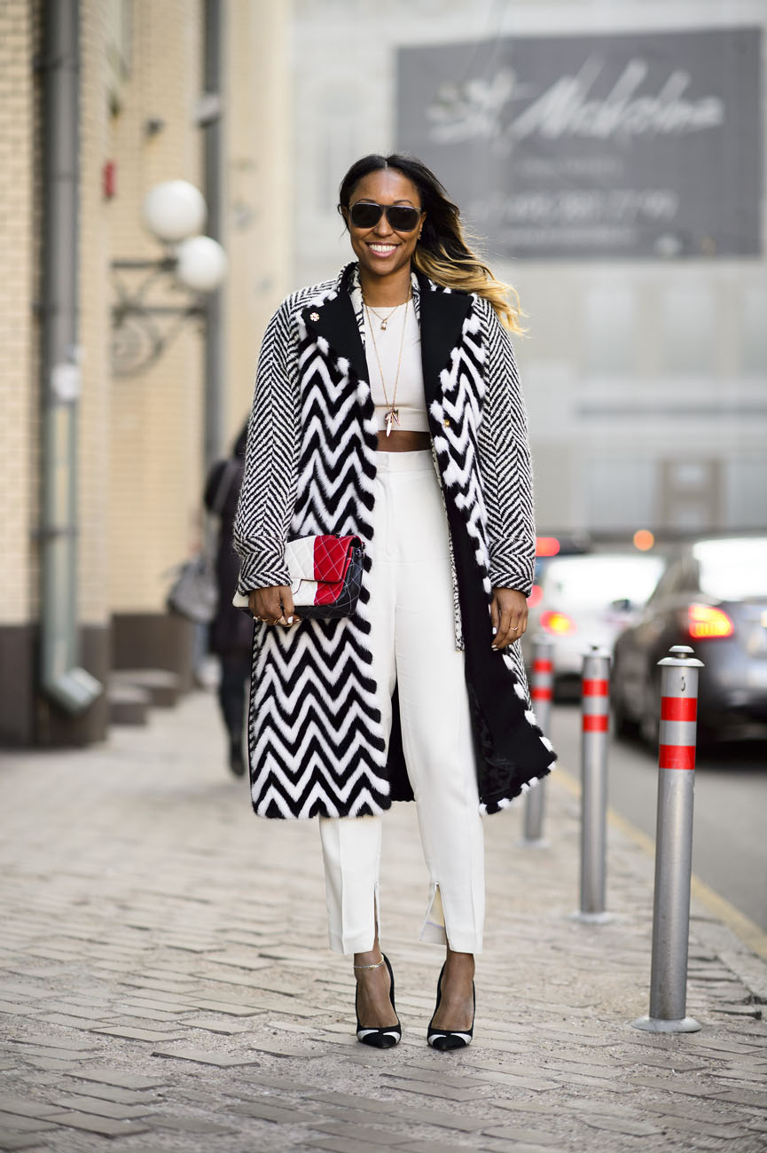 MONOCHROME COAT