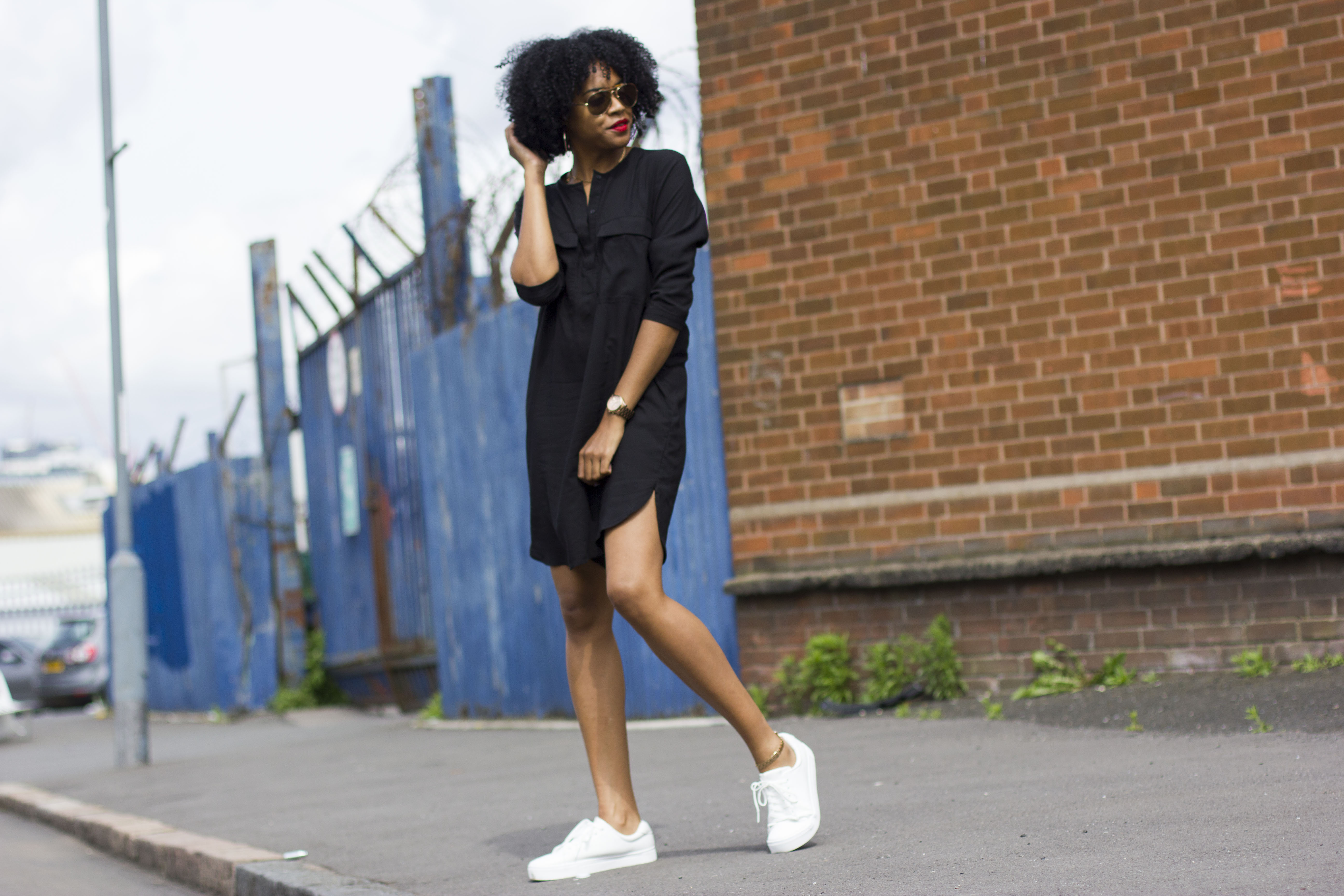 wear-black-in-the-summer-shirt-dress-1